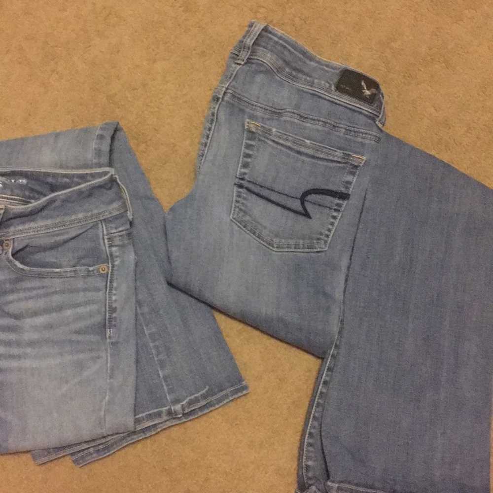 2 Pair American Eagle size2 extra long Jeans